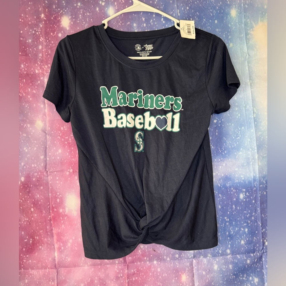 New women’s mariners baseball T-shirt 🛍